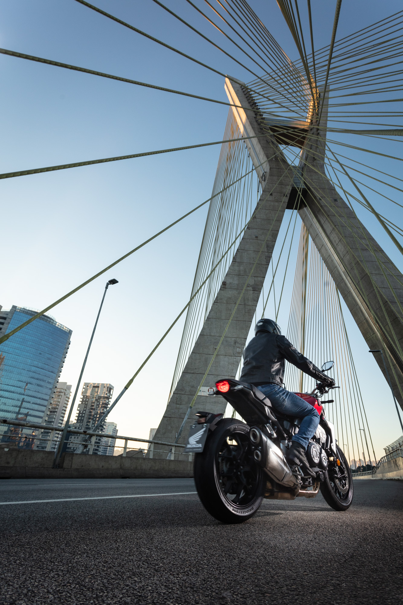 Moto para Viajar Honda Ponte Estaiada