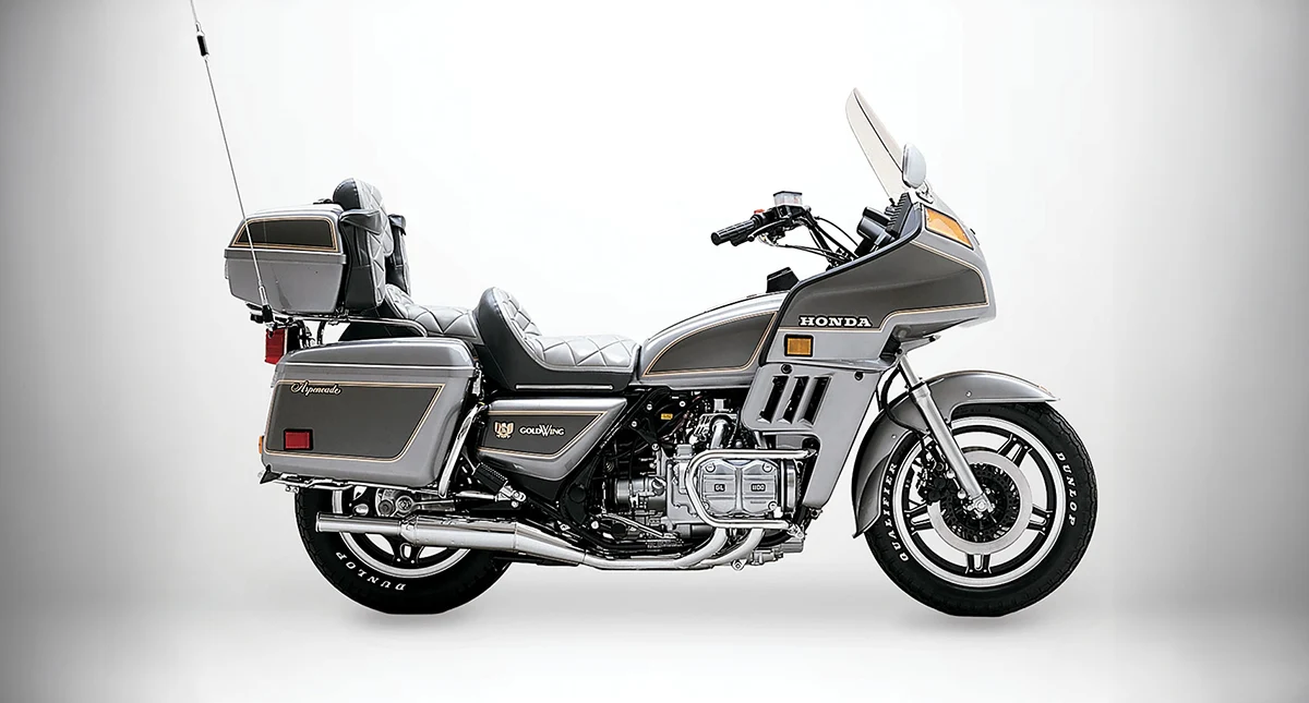 Honda Gold Wing 3ª Geração - Modelo GL 1200 em cinza