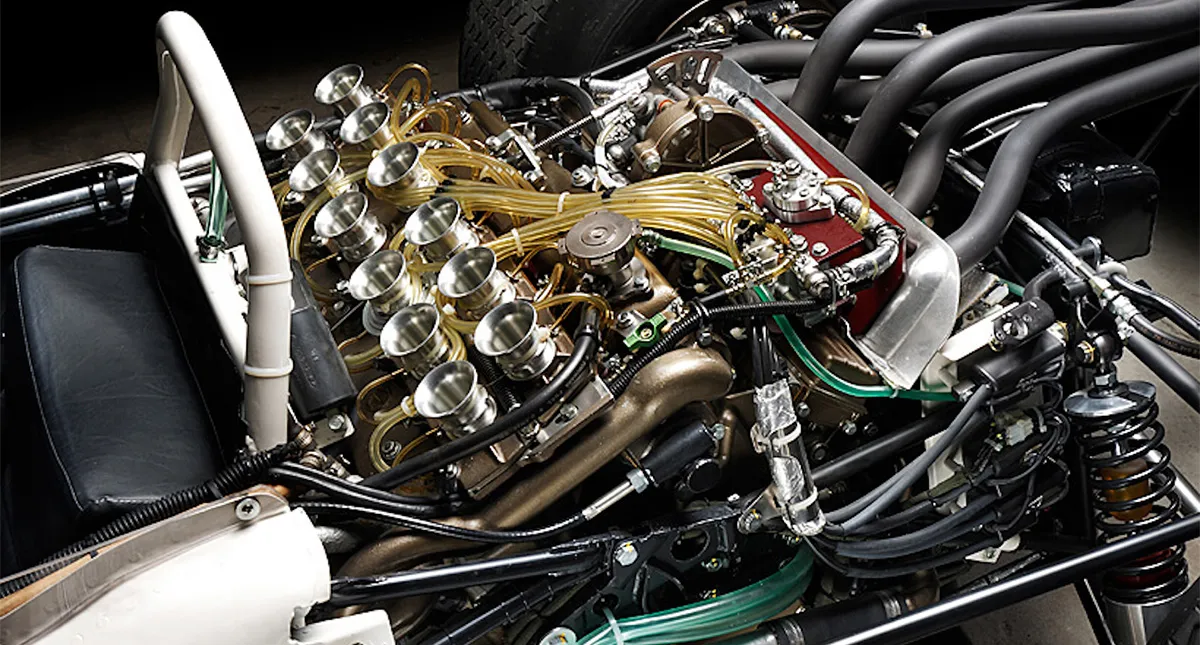 motor V12 de Fórmula 1 dos anos 1960 ou 1970