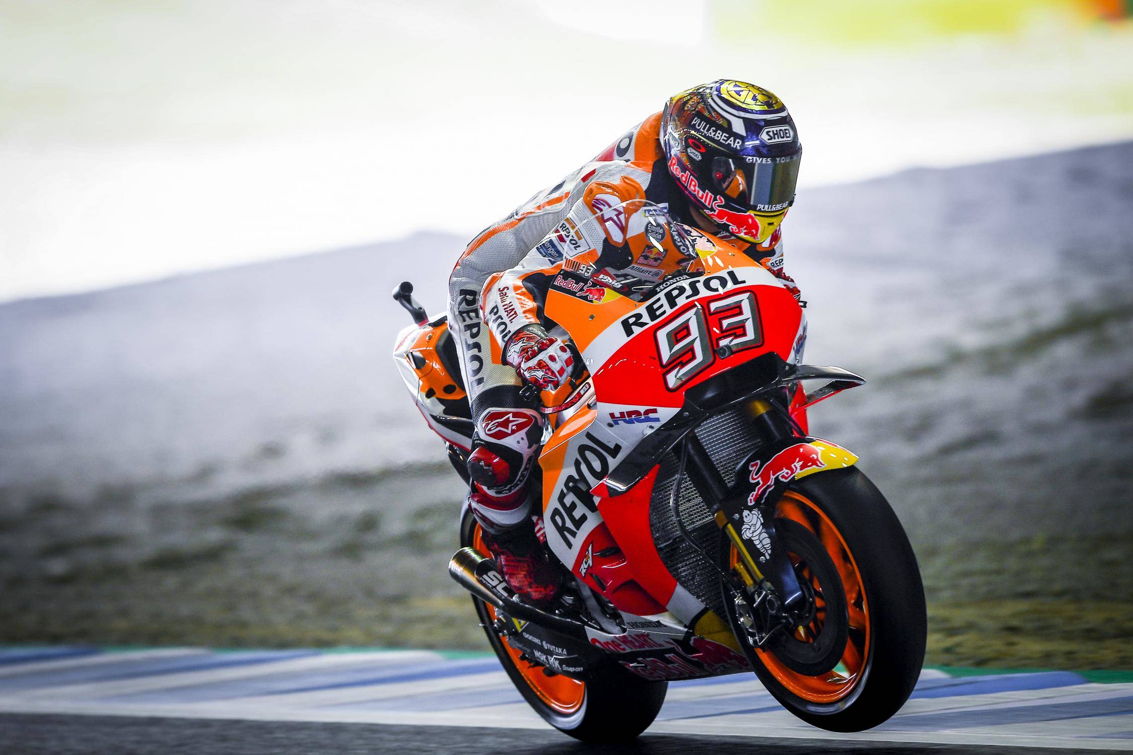 Piloto da Honda Marq Márquez na Moto Honda Repsol