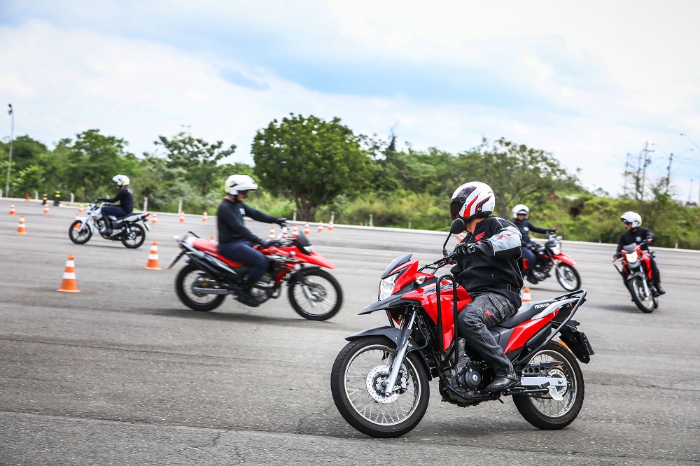 Aula de Moto para Iniciantes